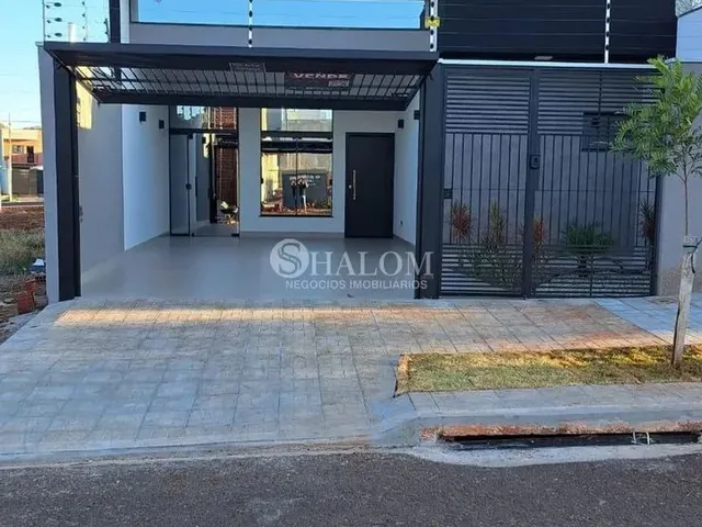 Imagem 1: Casa À Venda em Maringá, Bom Jardim, com 3 Quartos, com 127 M²