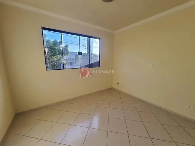 Imagem 7: Casa À Venda e para Alugar em Maringá, Jardim Leblon, com 3 Quartos, com 107.63 M²