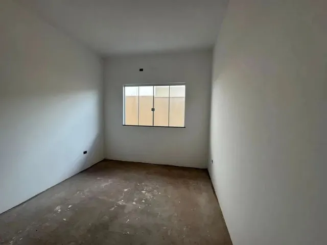 Imagem 9: Casa À Venda em Maringá, Jardim Verônica, com 3 Quartos, com 149.6 M²