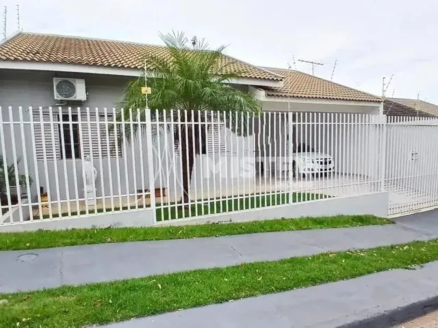 Imagem 11: Casa Térrea 3 Quartos e Terreno Inteiro no Jardim Paris - Maringá - Pr