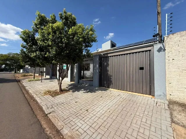 Imagem 15: Casa para Venda no Parque das Laranjeiras, em Maringá / Pr