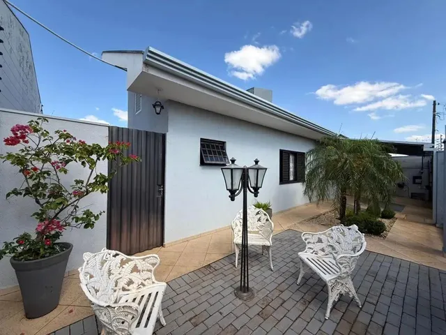 Imagem 6: Casa para Venda no Parque das Laranjeiras, em Maringá / Pr