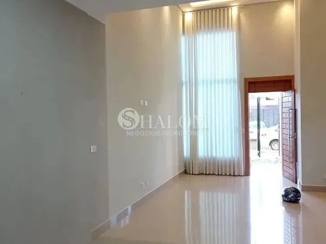 Imagem 9: Casa À Venda em Maringá, Jardim Oriental, com 3 Quartos, com 121 M²