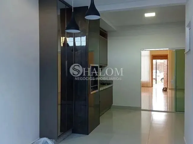 Imagem 6: Casa À Venda em Maringá, Jardim Oriental, com 3 Quartos, com 121 M²