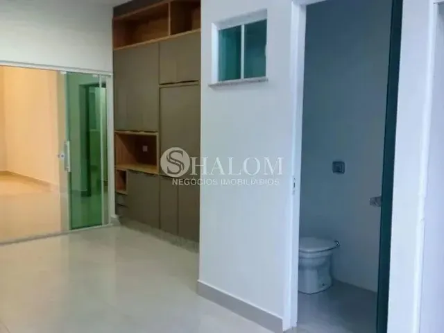 Imagem 7: Casa À Venda em Maringá, Jardim Oriental, com 3 Quartos, com 121 M²