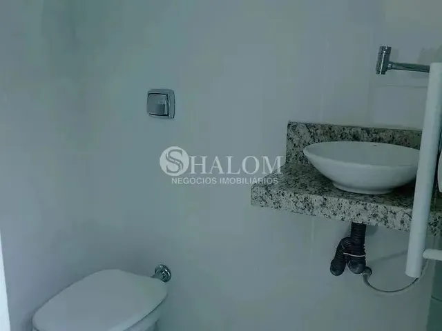 Imagem 8: Casa À Venda em Maringá, Jardim Oriental, com 3 Quartos, com 121 M²