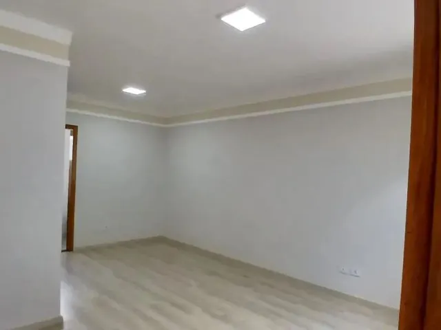 Imagem 3: Casa Térrea com 3 Quartos Sendo 2 Suítes e Piscina no Jardim Munique - Maringá - Pr