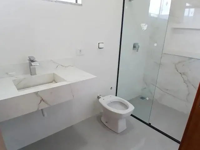 Imagem 14: Casa Térrea com 3 Quartos Sendo 2 Suítes e Piscina no Jardim Munique - Maringá - Pr