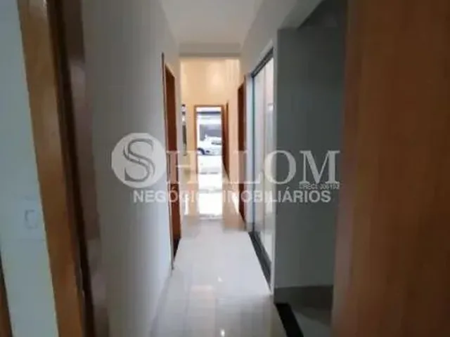 Imagem 8: Casa À Venda em Maringá, Jardim Paris Iii, com 3 Quartos, com 84 M²