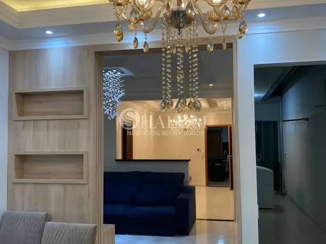 Imagem 9: Casa À Venda em Maringá, Jardim Oriental, com 3 Quartos, com 158 M²