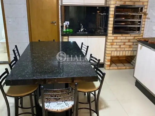 Imagem 4: Casa À Venda em Maringá, Jardim Oriental, com 3 Quartos, com 158 M²