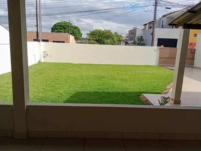 Imagem 2: Ótima Residência em Laje C/Suíte em Rua Comercial