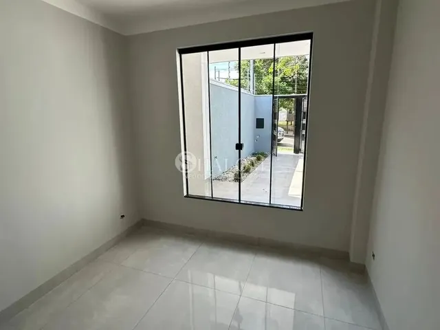 Imagem 15: Casa À Venda em Maringá, Jardim Universo, com 3 Quartos, com 80 M²