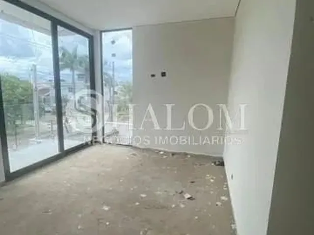Imagem 6: Sobrado À Venda em Maringá, Jardim Tóquio, com 3 Quartos, com 180 M²