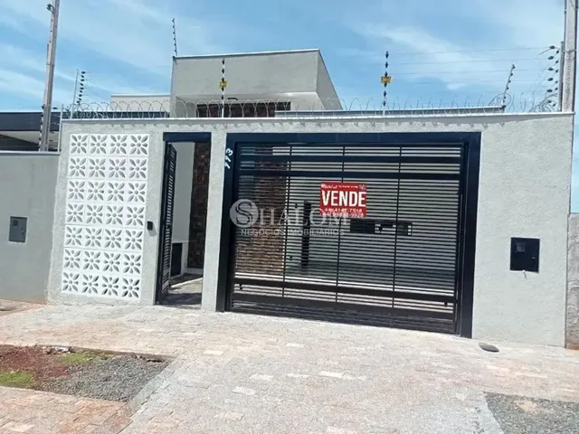Imagem: Casa À Venda em Maringá, Bom Jardim, com