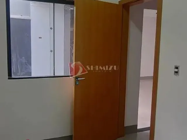 Imagem 11: Casa À Venda em Maringá, Parque Industrial 200, com 3 Quartos, com 180 M²