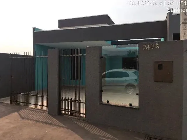 Imagem: Casa Germinada com Pé Direito Duplo
