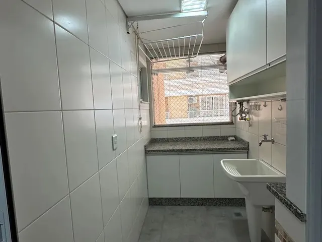 Imagem 3: Apartamento À Venda em Maringá, Jardim Leblon, com 3 Quartos, com 82.41 M²