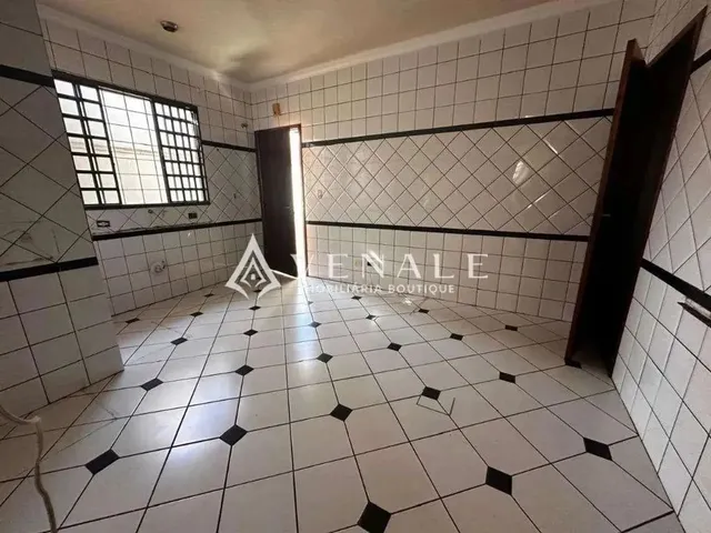 Imagem 4: Casa À Venda em Jardim Vitória, Maringá-Pr