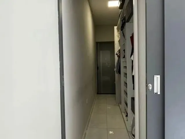 Imagem 4: Casa Nova e Moderna com Terreno Grande