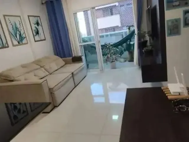 Imagem: Apartamento À Venda em Maringá com 2 Quartos