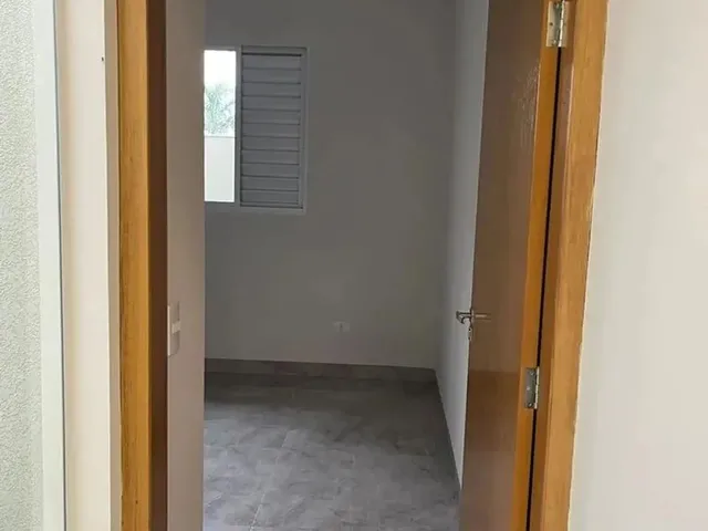 Imagem 6: Casa À Venda em Maringá 3 Quartos no Jardim Canadá