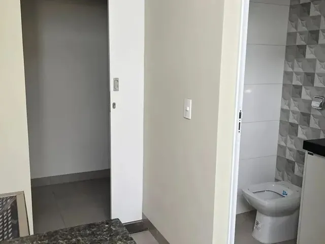 Imagem 7: Casa À Venda em Maringá 3 Quartos no Jardim Canadá