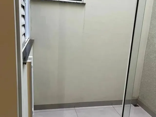Imagem 2: Casa À Venda em Maringá 3 Quartos no Jardim Canadá