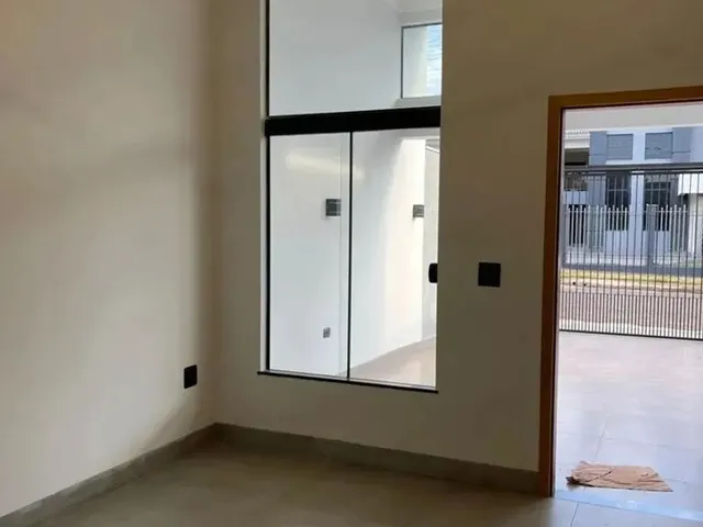 Imagem 11: Casa À Venda no Ebenezer Maringá com 3 Quartos e Quintal