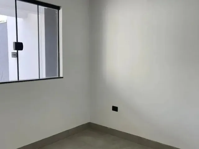 Imagem 12: Casa À Venda no Ebenezer Maringá com 3 Quartos e Quintal