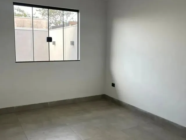 Imagem 13: Casa À Venda no Ebenezer Maringá com 3 Quartos e Quintal