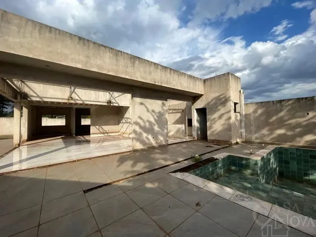 Imagem: Vende-Se Direitos de Casa com Piscina em
