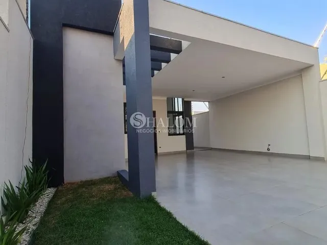 Imagem 16: Casa À Venda em Maringá, Jardim Espanha, com 3 Quartos, com 125 M²