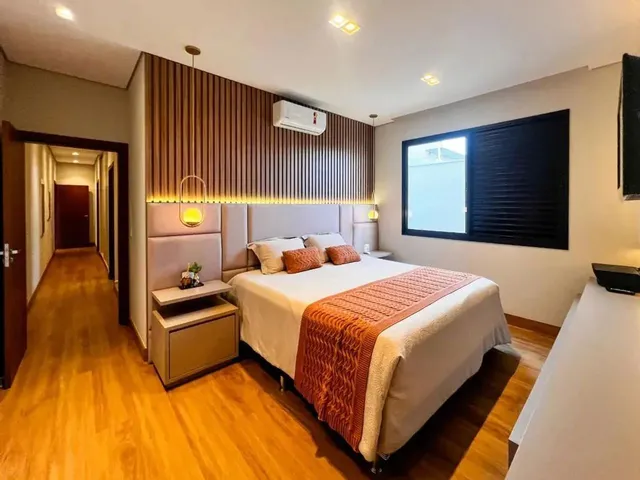Imagem 2: Casa À Venda em Maringá, Jardim Cidade Monções, com 3 Suítes, com 254.94 M²