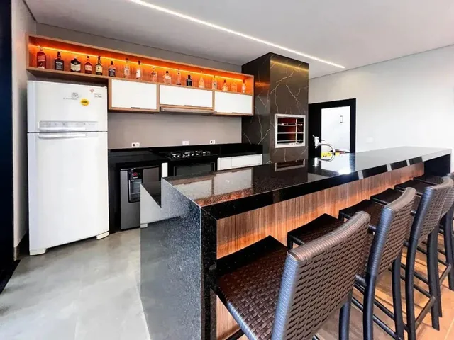 Imagem 8: Casa À Venda em Maringá, Jardim Cidade Monções, com 3 Suítes, com 254.94 M²
