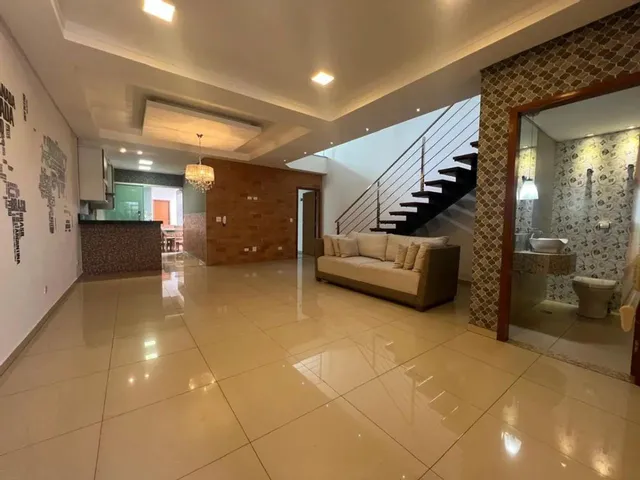 Imagem 10: Sobrado À Venda em Maringá, Zona 28, com 3 Quartos, com 193.47 M²