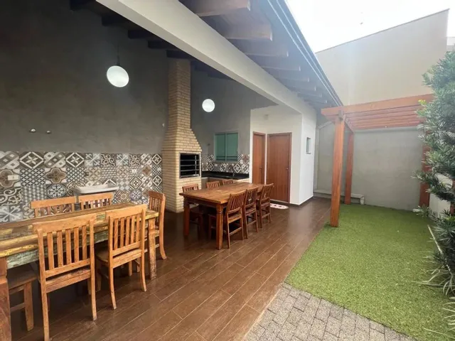 Imagem 9: Sobrado À Venda em Maringá, Zona 28, com 3 Quartos, com 193.47 M²