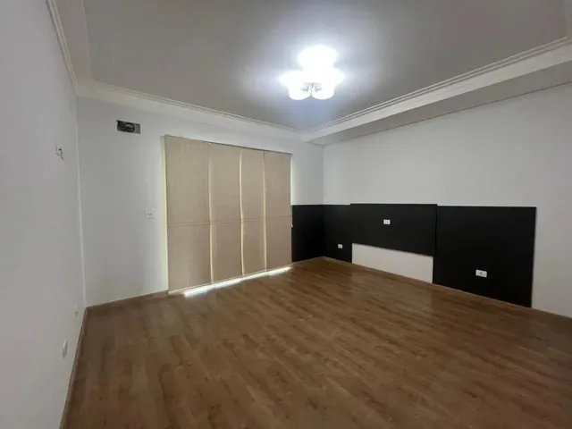 Imagem 6: Sobrado À Venda em Maringá, Zona 28, com 3 Quartos, com 193.47 M²
