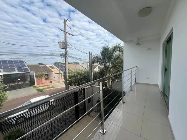 Imagem 5: Sobrado À Venda em Maringá, Zona 28, com 3 Quartos, com 193.47 M²