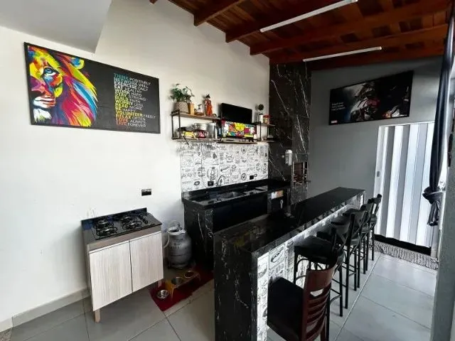 Imagem 2: Oportunidade Abaixo do Valor, Casa com 3 Suites em Maringá