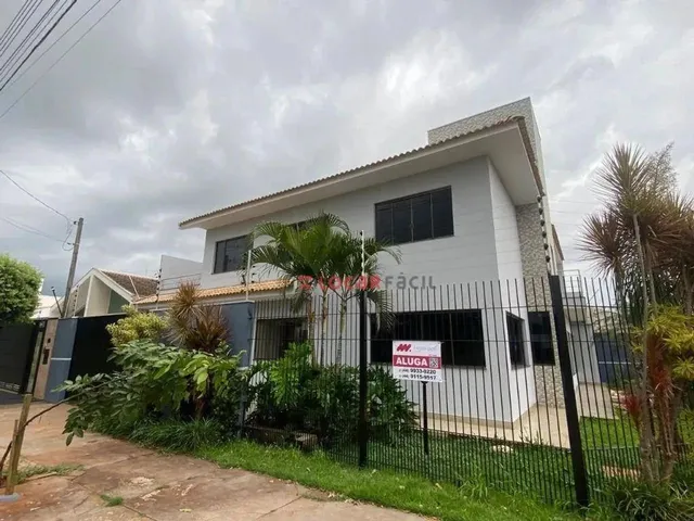 Imagem: Sobrado com 4 Dormitórios À Venda, 250