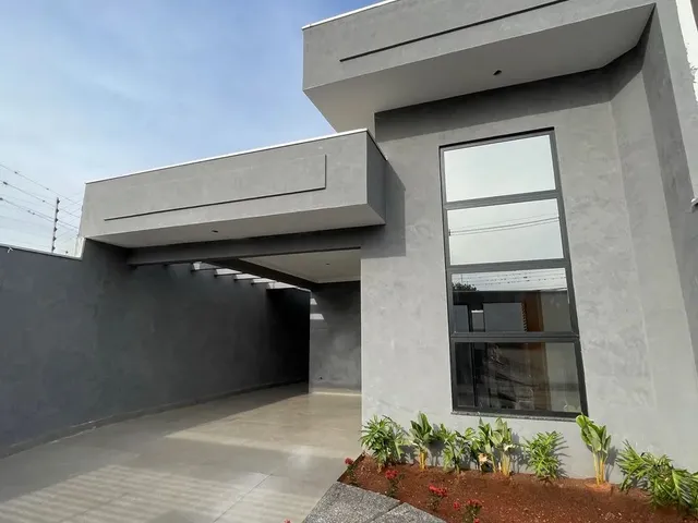 Imagem: Linda Casa com Corredor Lateral no Parque