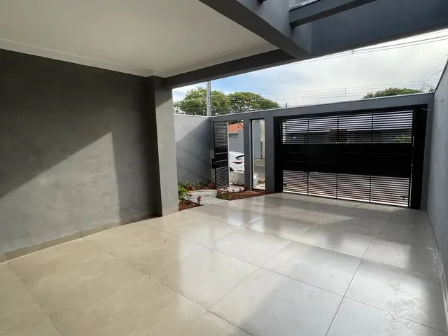 Imagem 4: Linda Casa com Corredor Lateral no Parque das Palmeiras Maringá