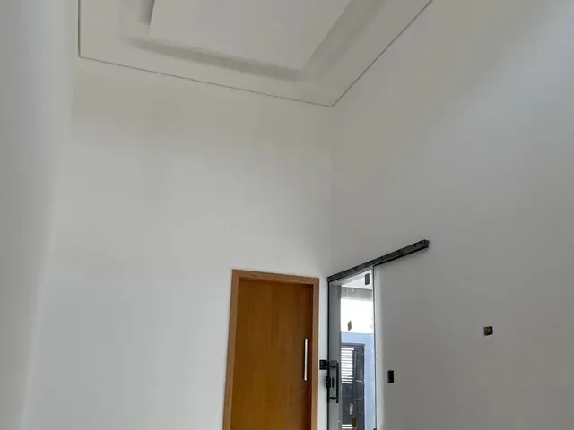 Imagem 6: Linda Casa com Corredor Lateral no Parque das Palmeiras Maringá