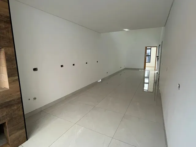 Imagem 7: Linda Casa com Corredor Lateral no Parque das Palmeiras Maringá