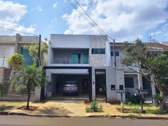 Imagem: Sobrado À Venda em Maringá, Residencial