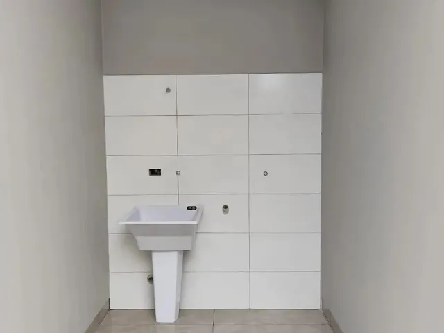 Imagem 10: Casa À Venda em Sarandi, Jardim Aurora, com 3 Quartos, com 78.4 M²