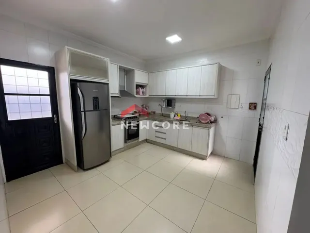 Imagem 16: Casa em Rua Pioneiro Jones Sales Pontes - Jardim Munique - Maringá/Pr