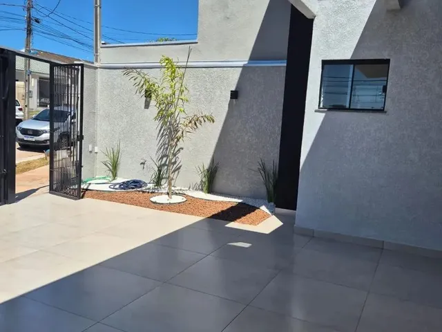 Imagem 3: Linda Casa. Churrasqueira, Área de serviço, 84m² de Áreae2 Vagas...