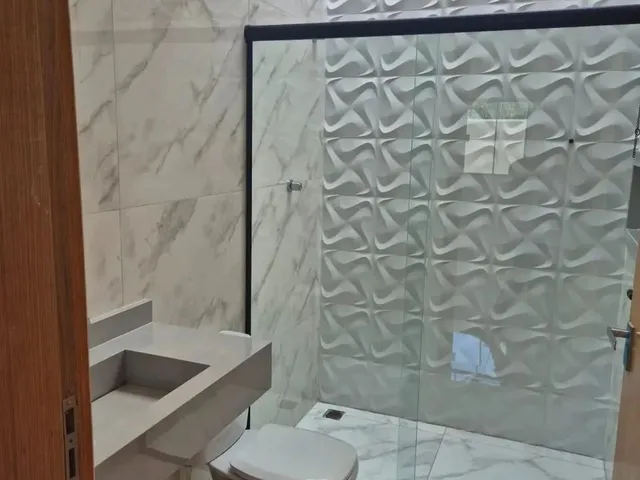 Imagem 15: Linda Casa. Churrasqueira, Área de serviço, 84m² de Áreae2 Vagas...
